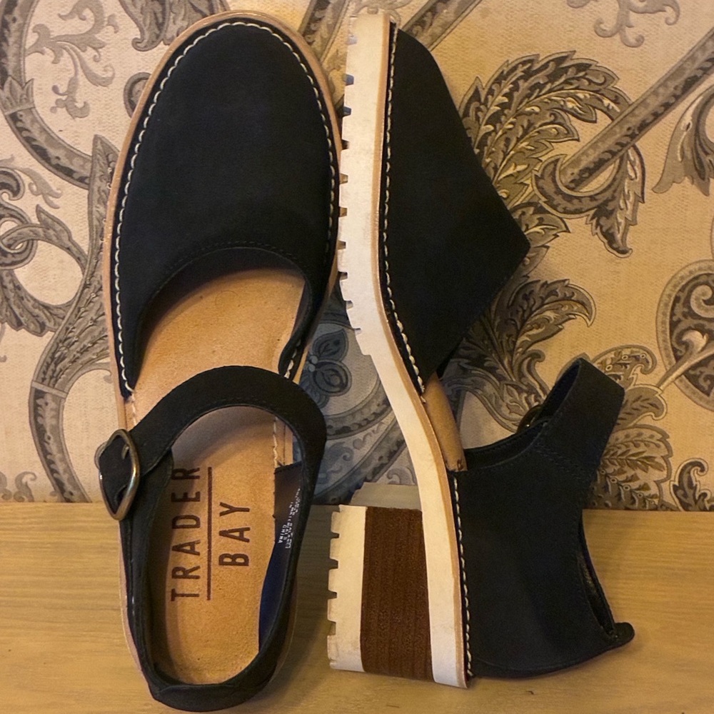 Trader Bay Navy Strapped Sandals